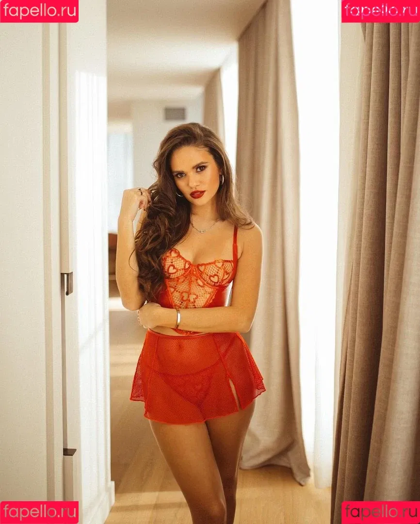 Madison Pettis Onlyfans Photo Gallery 