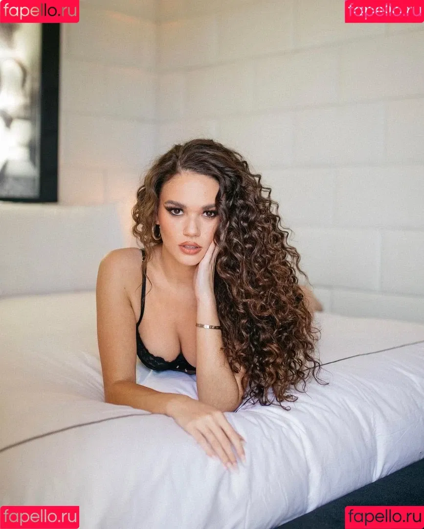 Madison Pettis Onlyfans Photo Gallery 