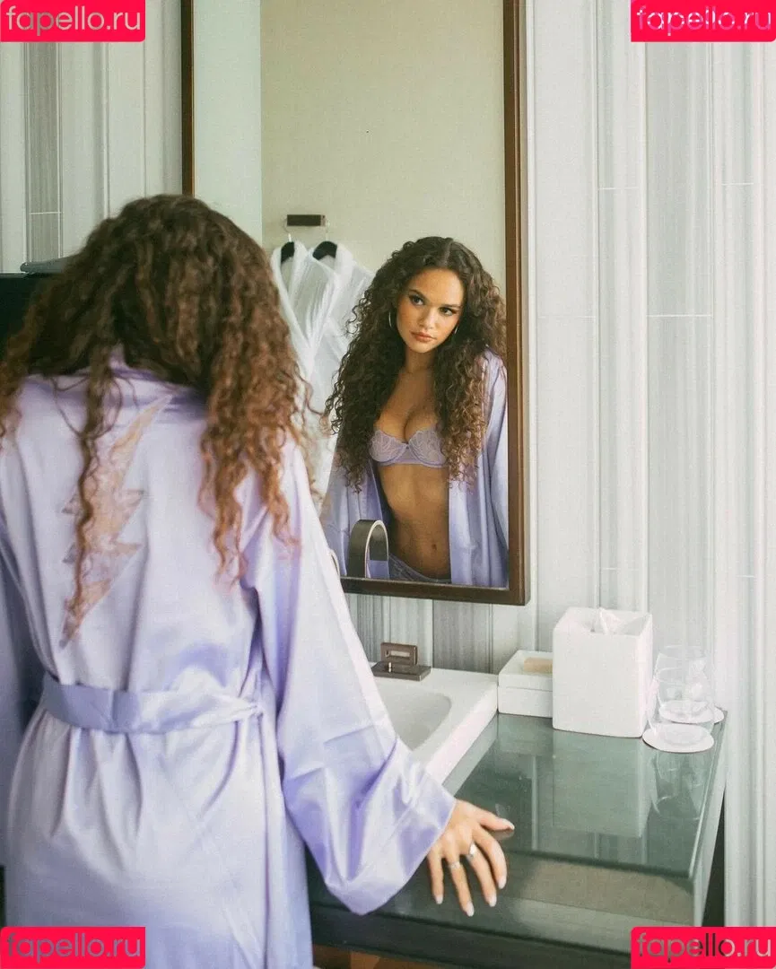 Madison Pettis Onlyfans Photo Gallery 