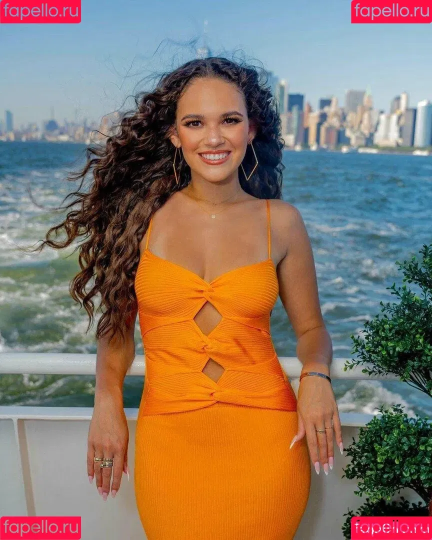 Madison Pettis Onlyfans Photo Gallery 