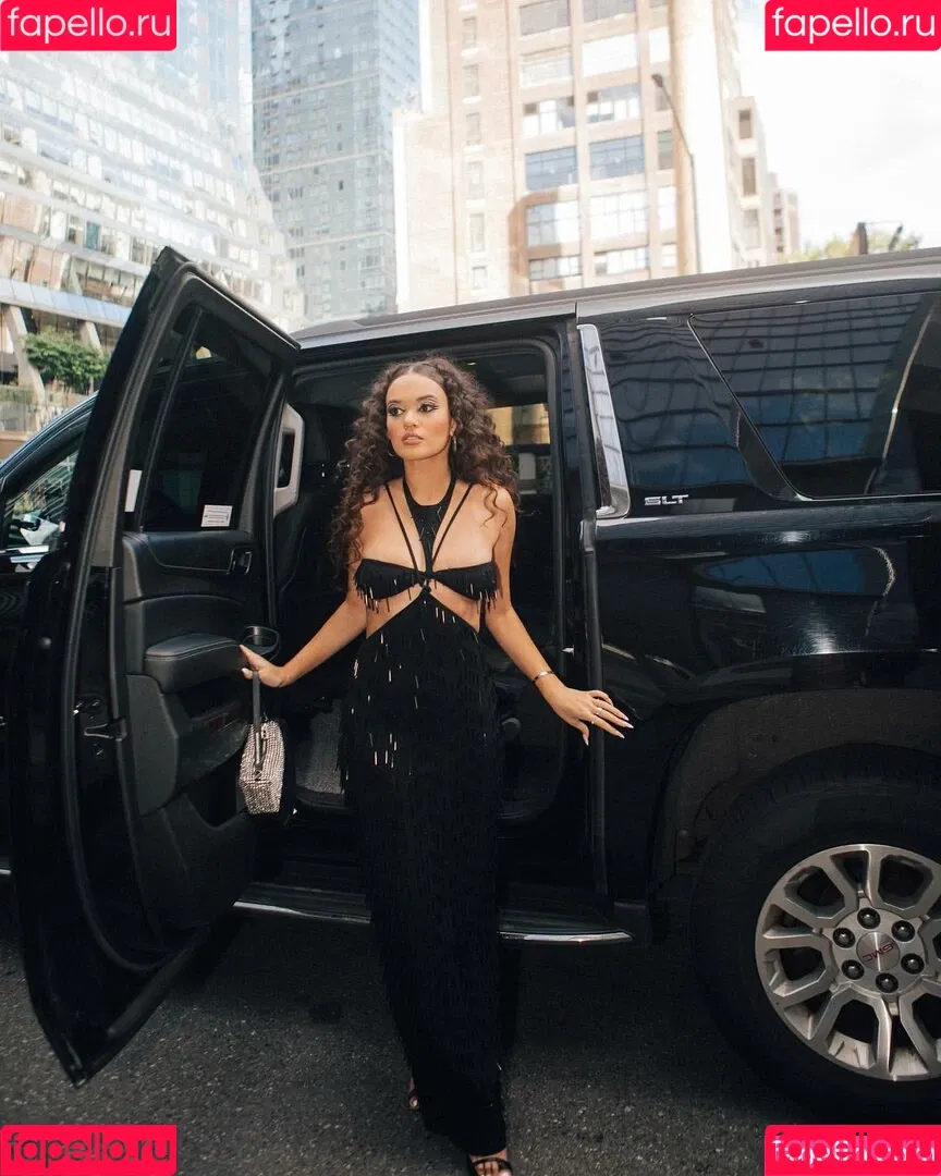 Madison Pettis Onlyfans Photo Gallery 
