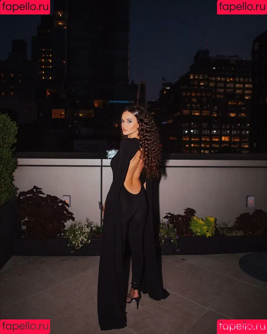 Madison Pettis Onlyfans Photo Gallery 