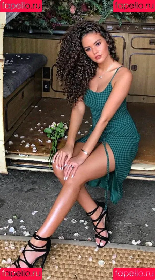 Madison Pettis Onlyfans Photo Gallery 