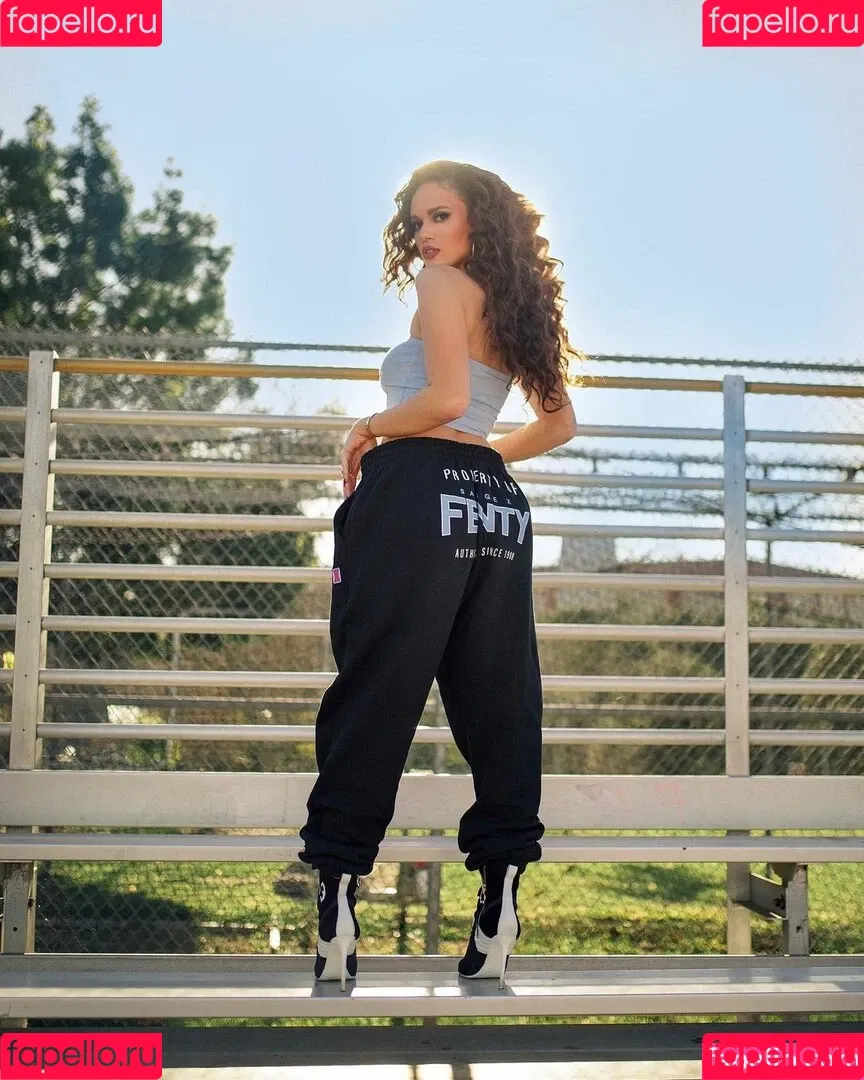 Madison Pettis Onlyfans Photo Gallery 