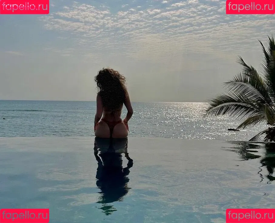 Madison Pettis Onlyfans Photo Gallery 
