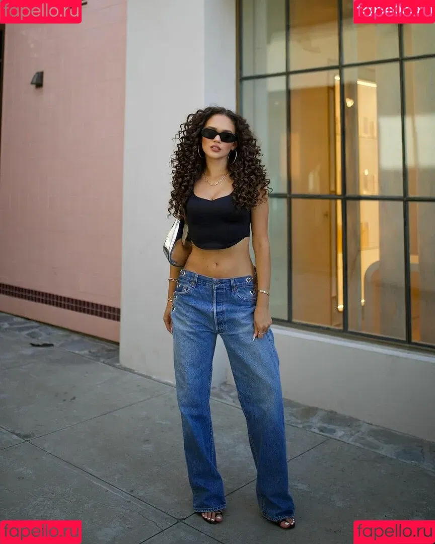 Madison Pettis Onlyfans Photo Gallery 