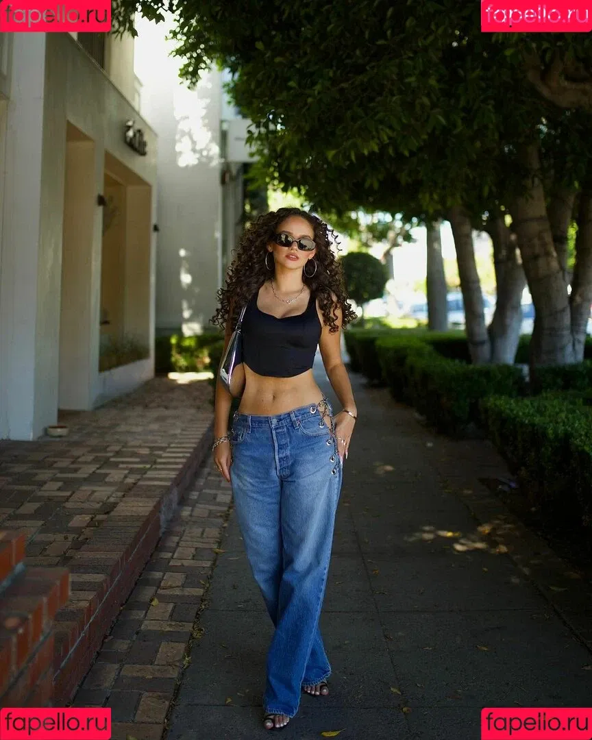 Madison Pettis Onlyfans Photo Gallery 