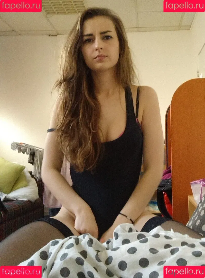 Polish Laura Onlyfans Photo Gallery 