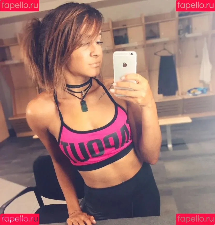 Dakota Kai Onlyfans Photo Gallery 