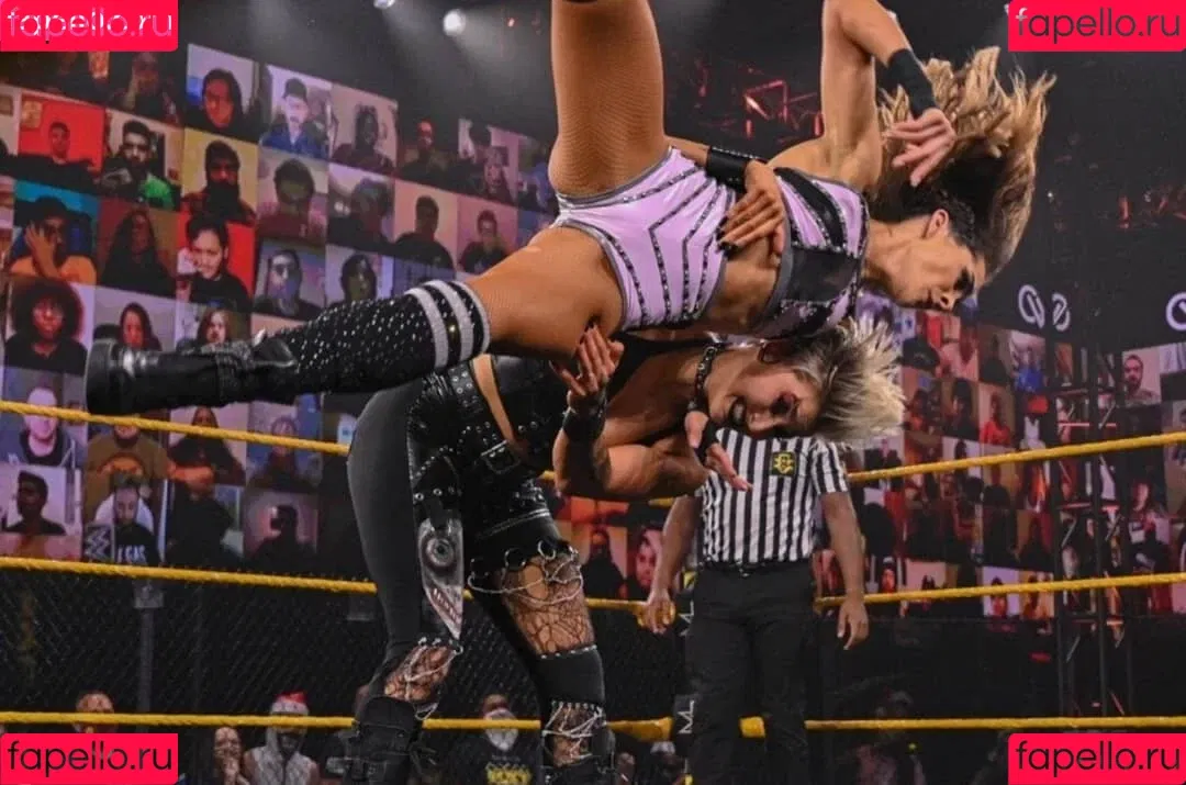 Dakota Kai Onlyfans Photo Gallery 