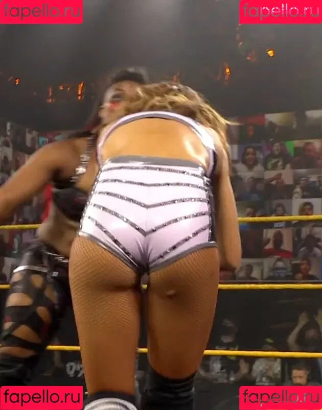 Dakota Kai Onlyfans Photo Gallery 