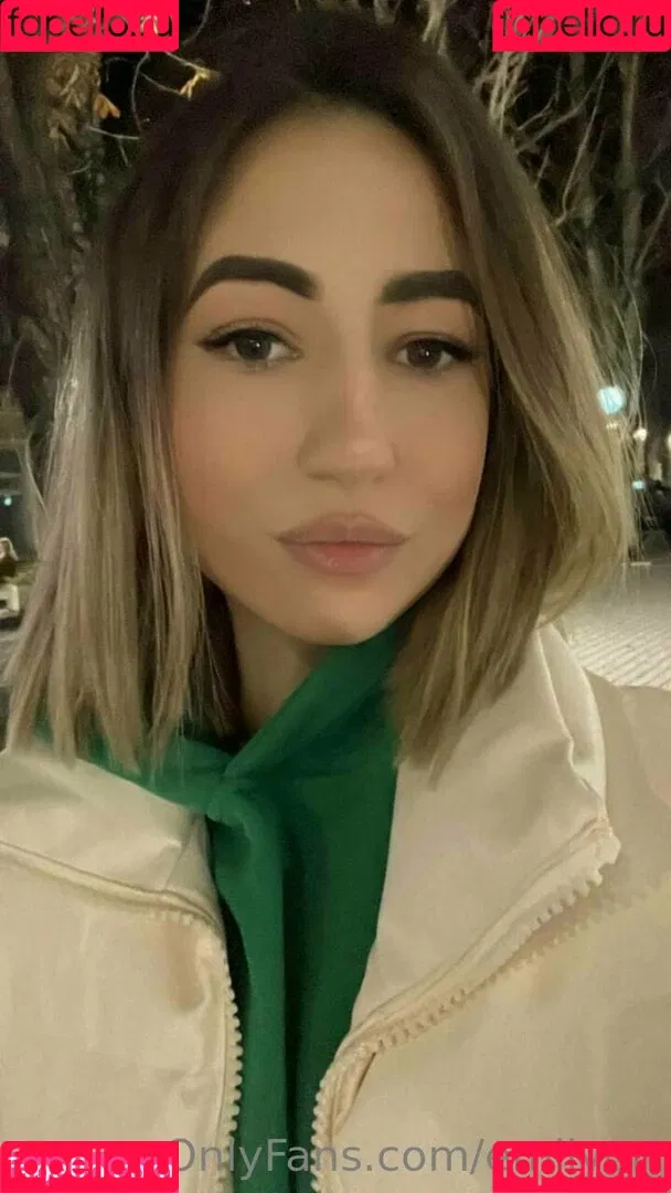 emilyon Onlyfans Photo Gallery 