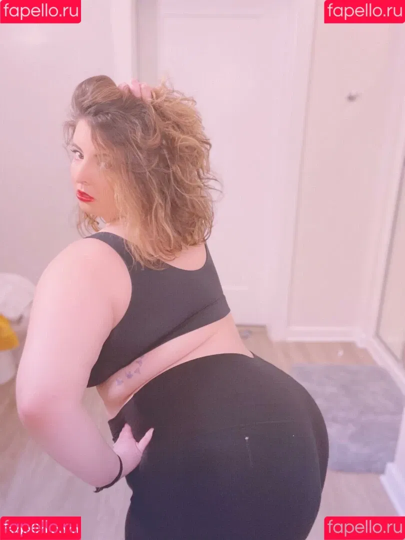 LucyLou Onlyfans Photo Gallery 