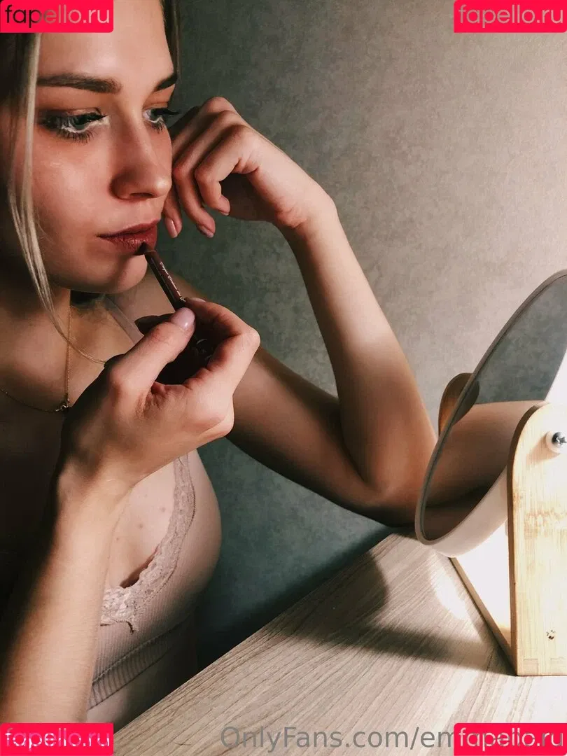 emmapaid Onlyfans Photo Gallery 