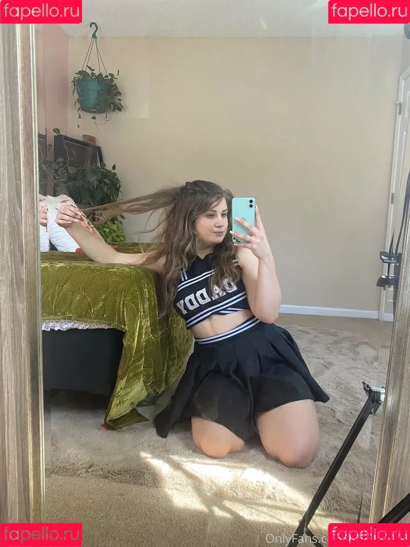 bellecreed Onlyfans Photo Gallery 