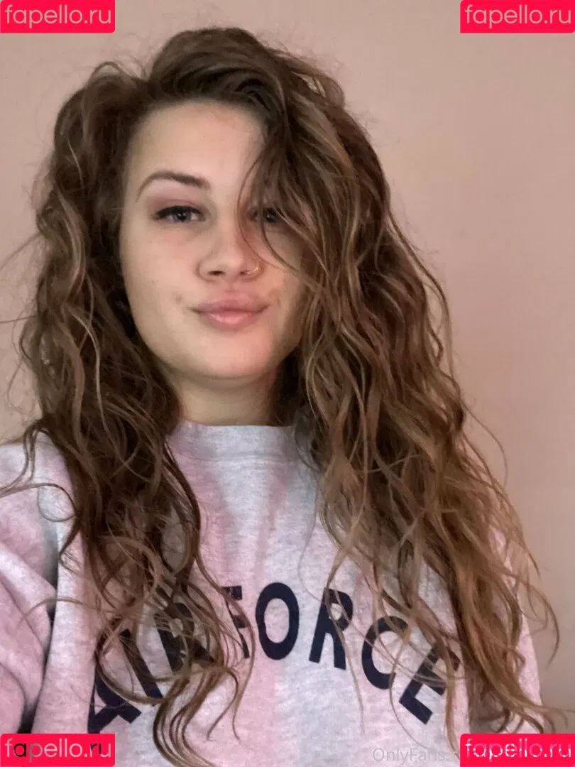 bellecreed Onlyfans Photo Gallery 