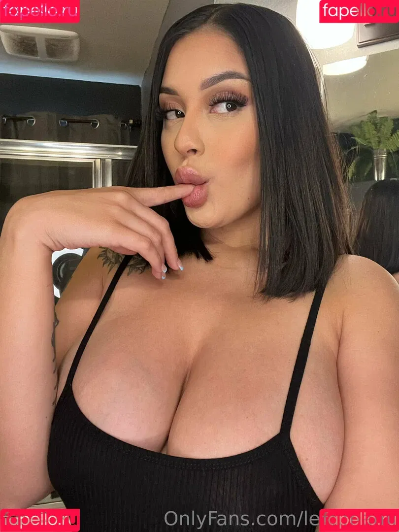 adianababyxo Onlyfans Photo Gallery 