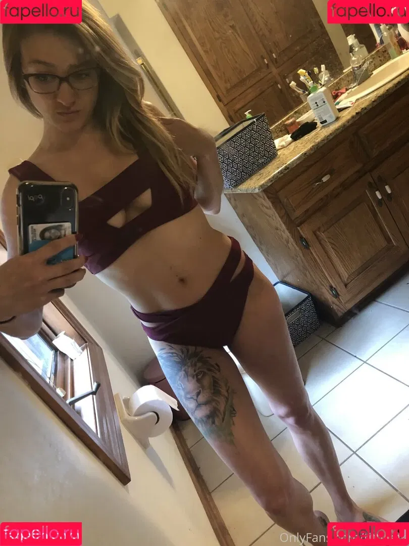 tittytata Onlyfans Photo Gallery 
