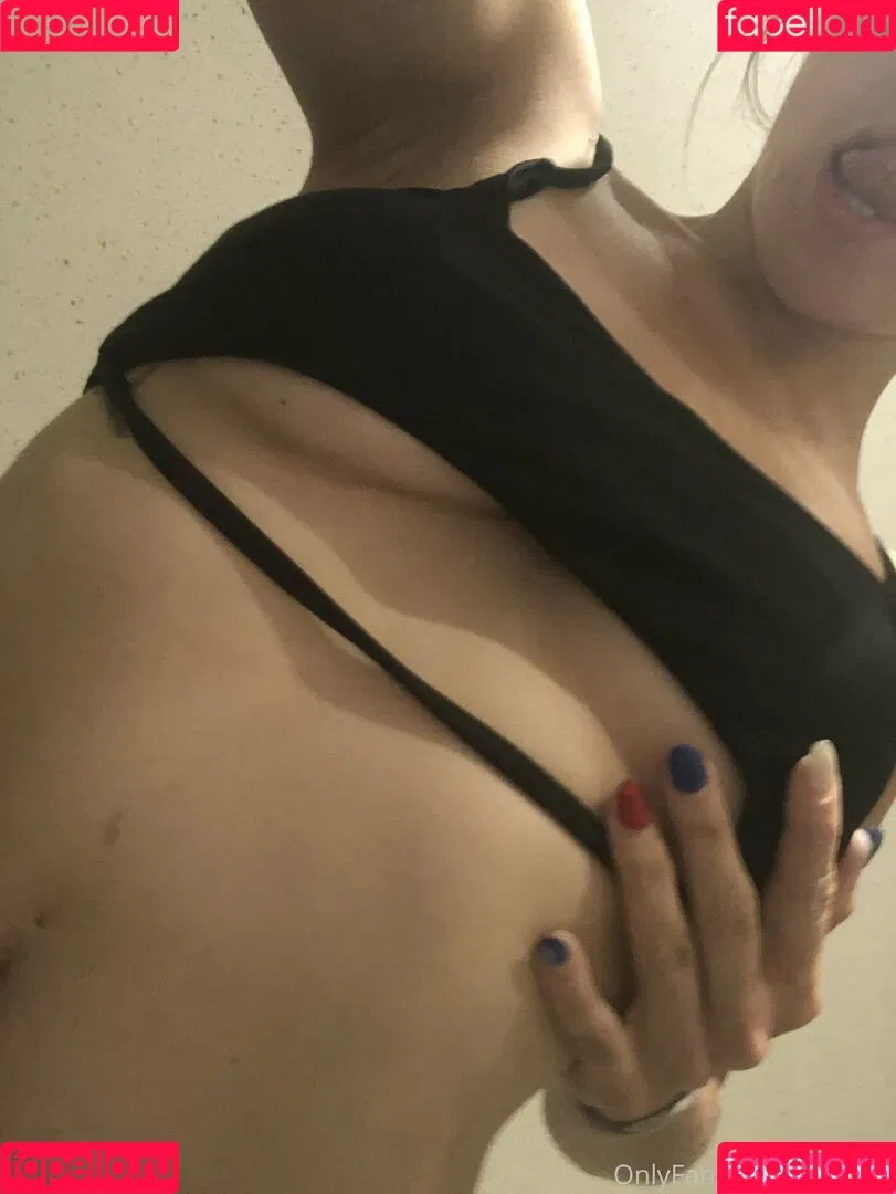 tittytata Onlyfans Photo Gallery 