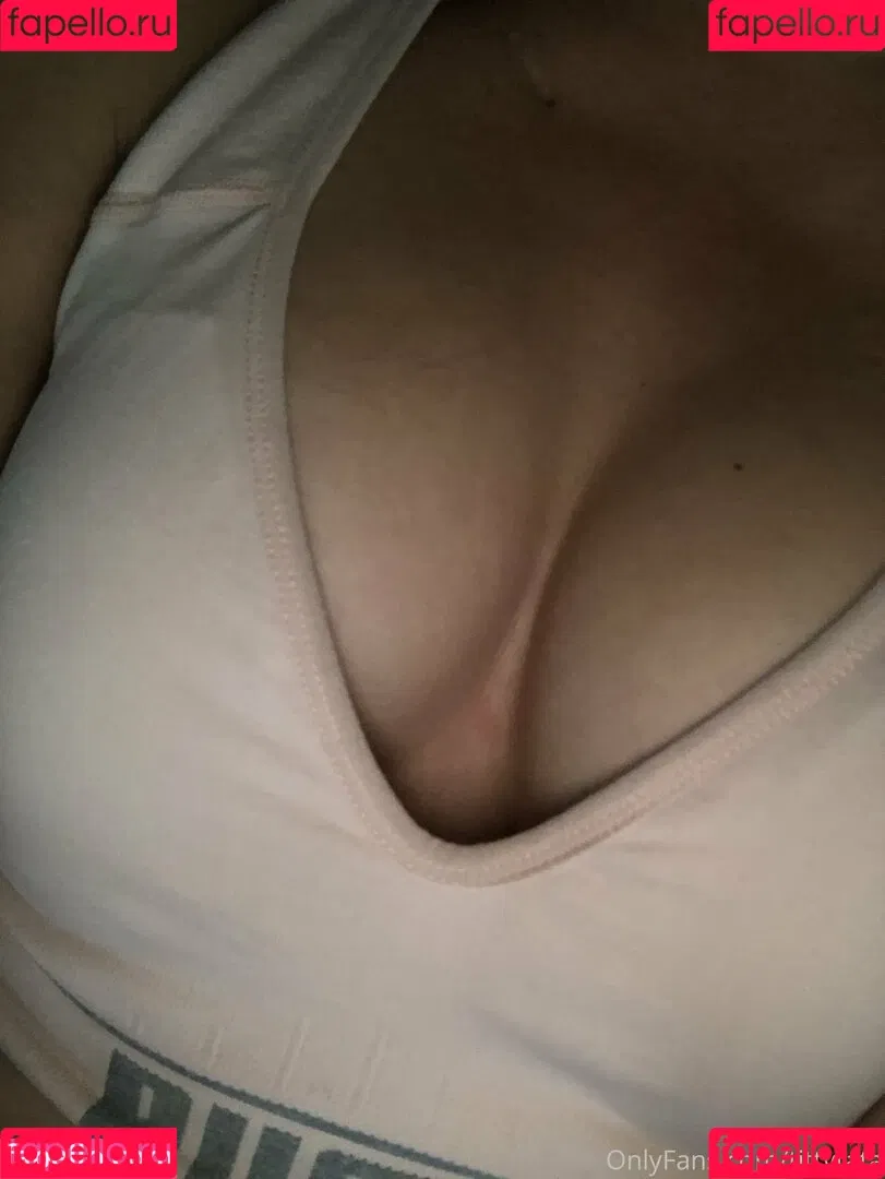 tittytata Onlyfans Photo Gallery 