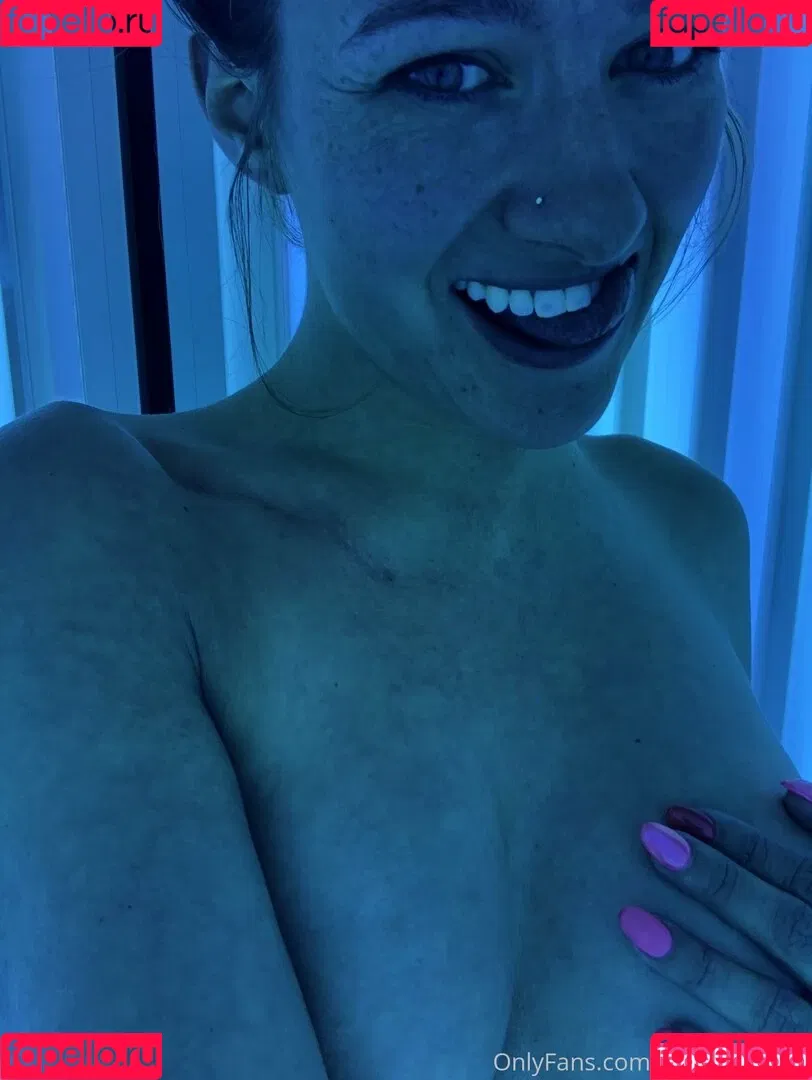 tittytata Onlyfans Photo Gallery 