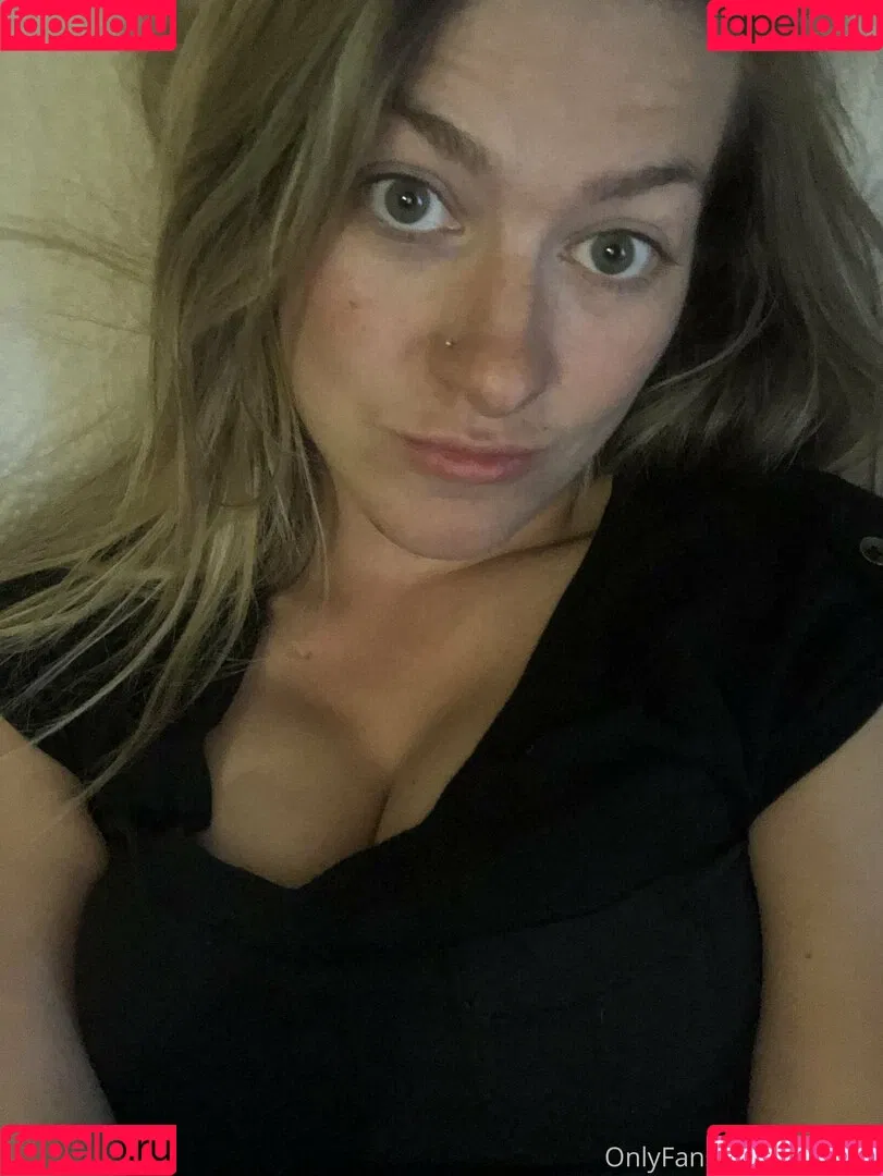 tittytata Onlyfans Photo Gallery 