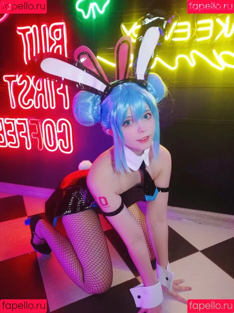 Saya Scarlet Onlyfans Photo Gallery 