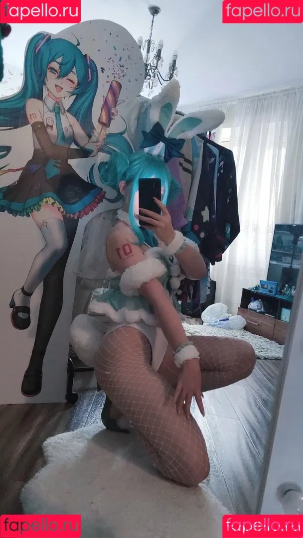 Saya Scarlet Onlyfans Photo Gallery 