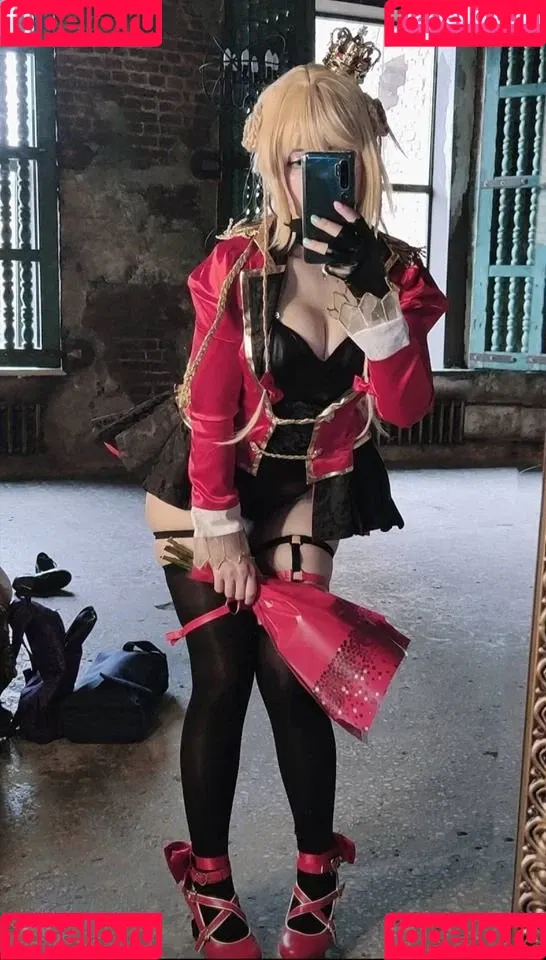 Saya Scarlet Onlyfans Photo Gallery 
