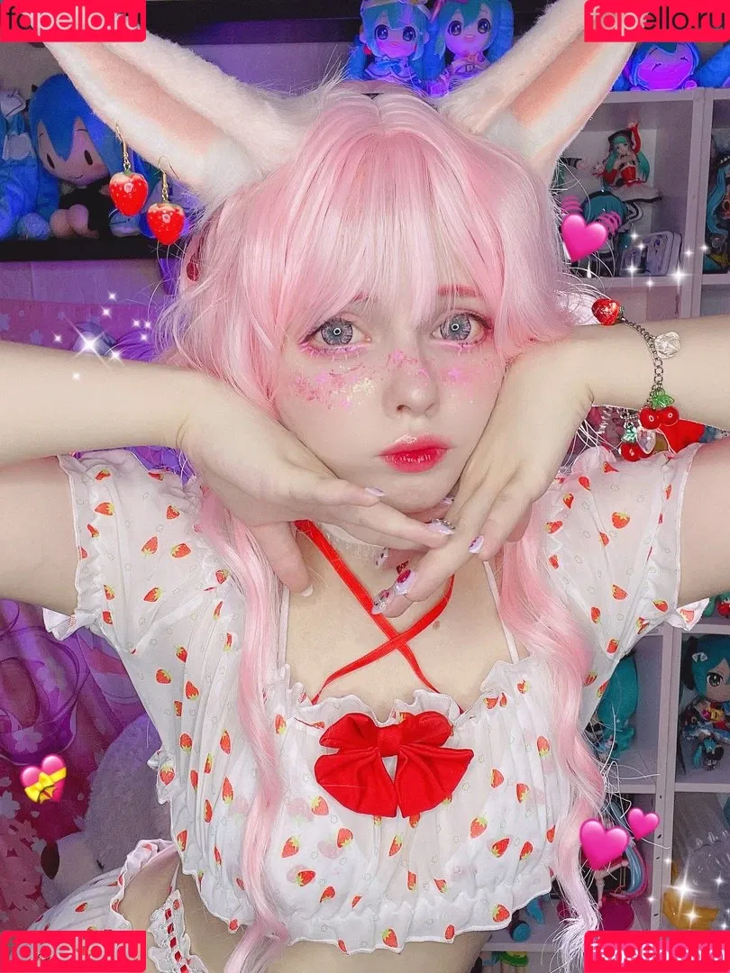 Saya Scarlet Onlyfans Photo Gallery 