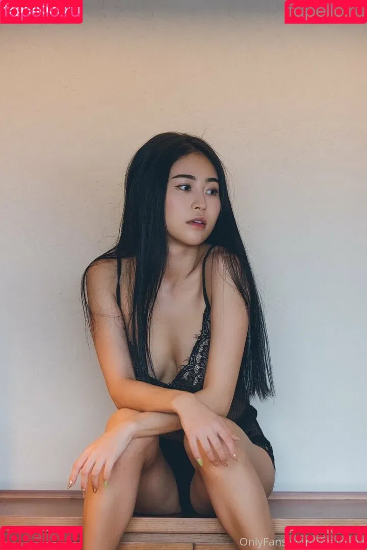 Rina Toeda Onlyfans Photo Gallery 
