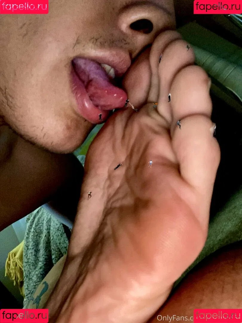 gigagod69 Onlyfans Photo Gallery 