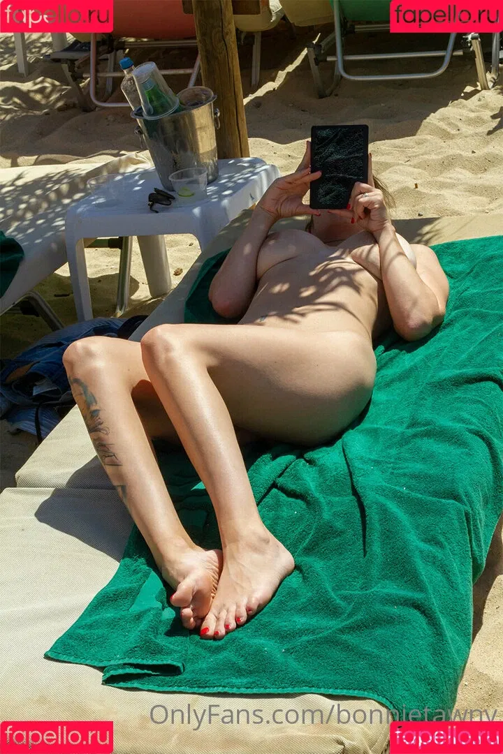 Bonnie Tawny Onlyfans Photo Gallery 