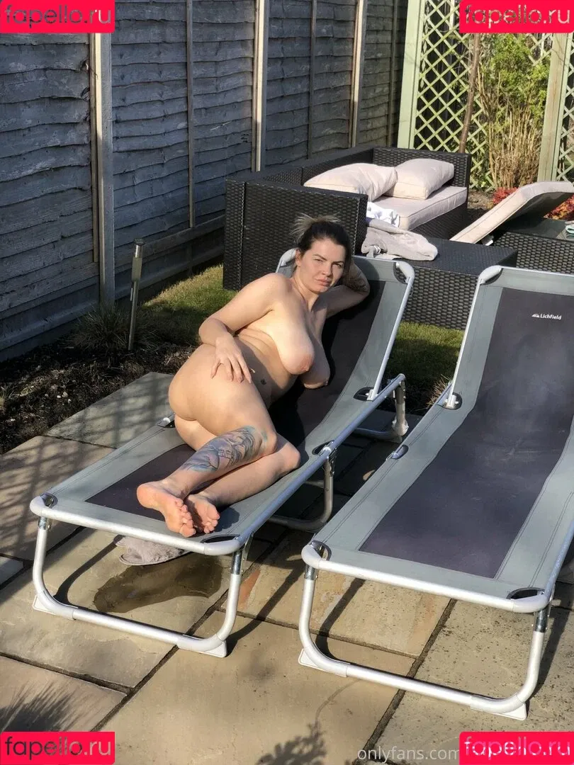 Bonnie Tawny Onlyfans Photo Gallery 
