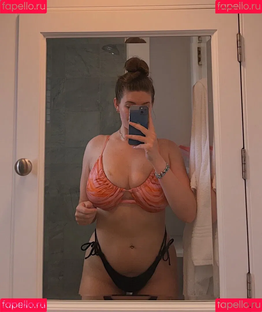 Hannah V Onlyfans Photo Gallery 