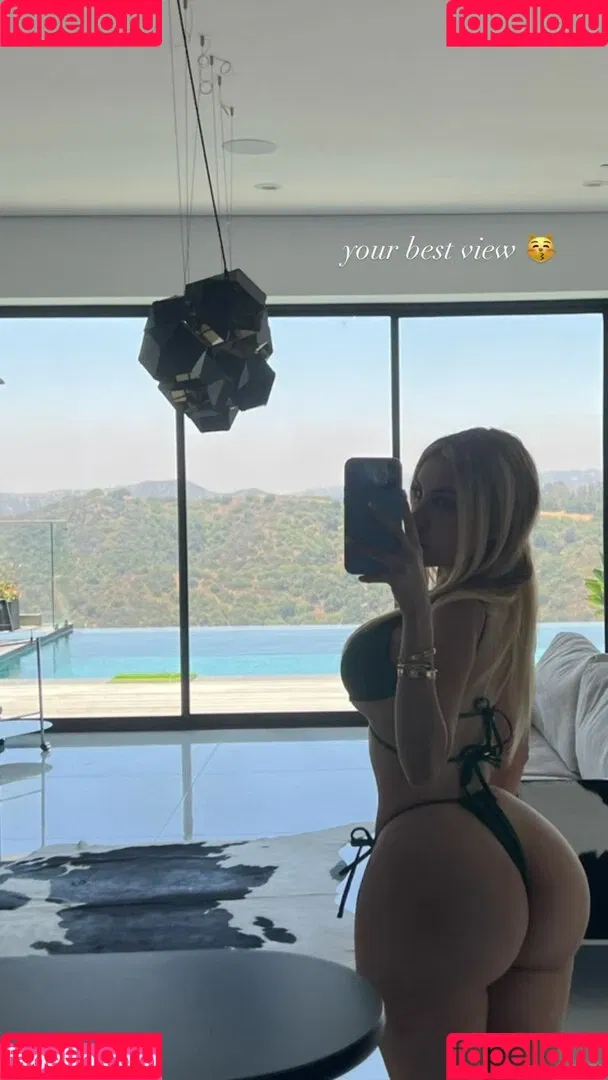Alexa Dellanos Onlyfans Photo Gallery 