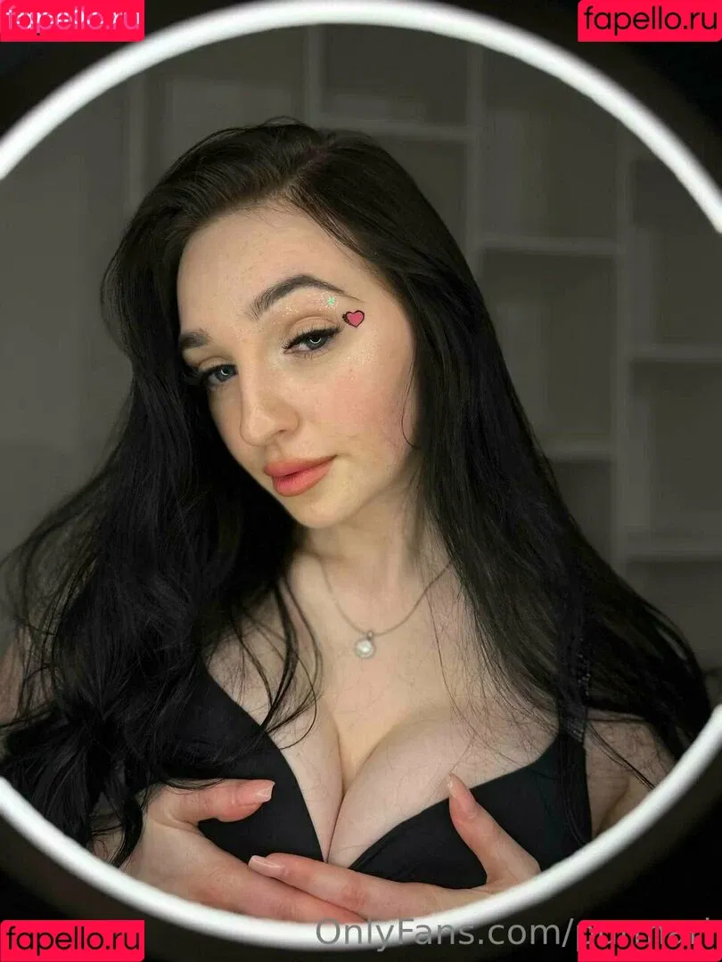 purmari Onlyfans Photo Gallery 