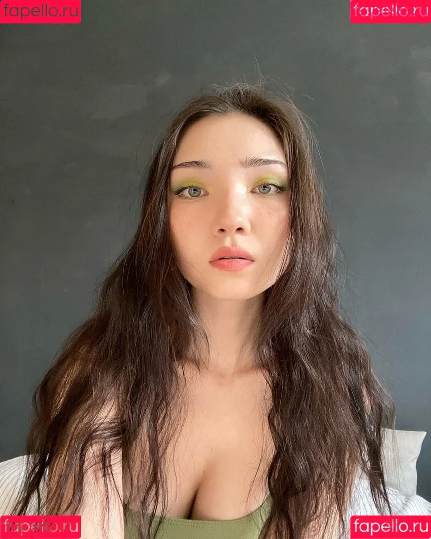 Aya Shalkar Onlyfans Photo Gallery 