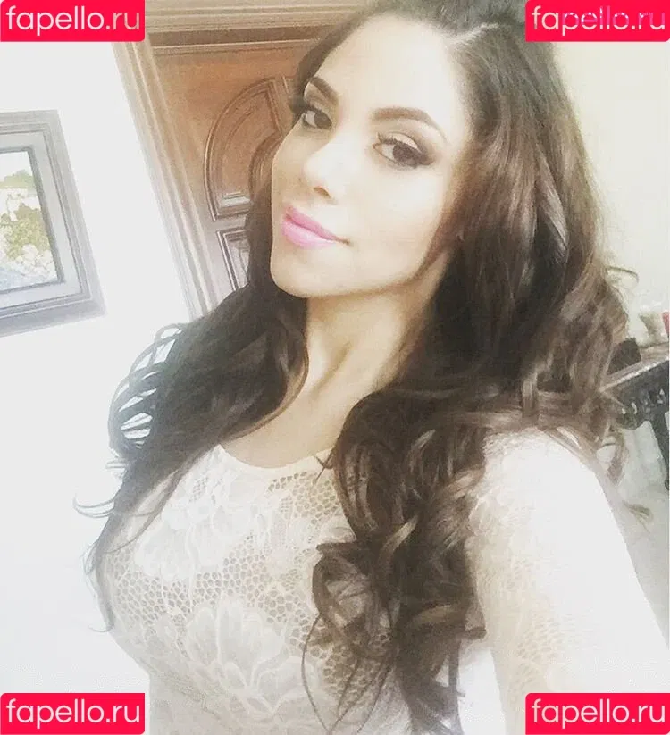 Claudia Guajardo Onlyfans Photo Gallery 