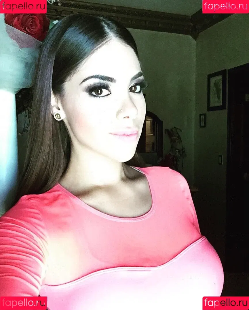 Claudia Guajardo Onlyfans Photo Gallery 