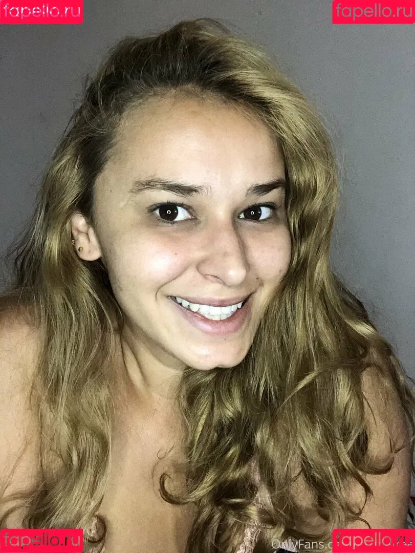 brunafree Onlyfans Photo Gallery 