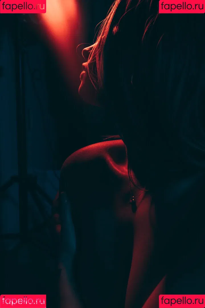 Lara Arluni Onlyfans Photo Gallery 