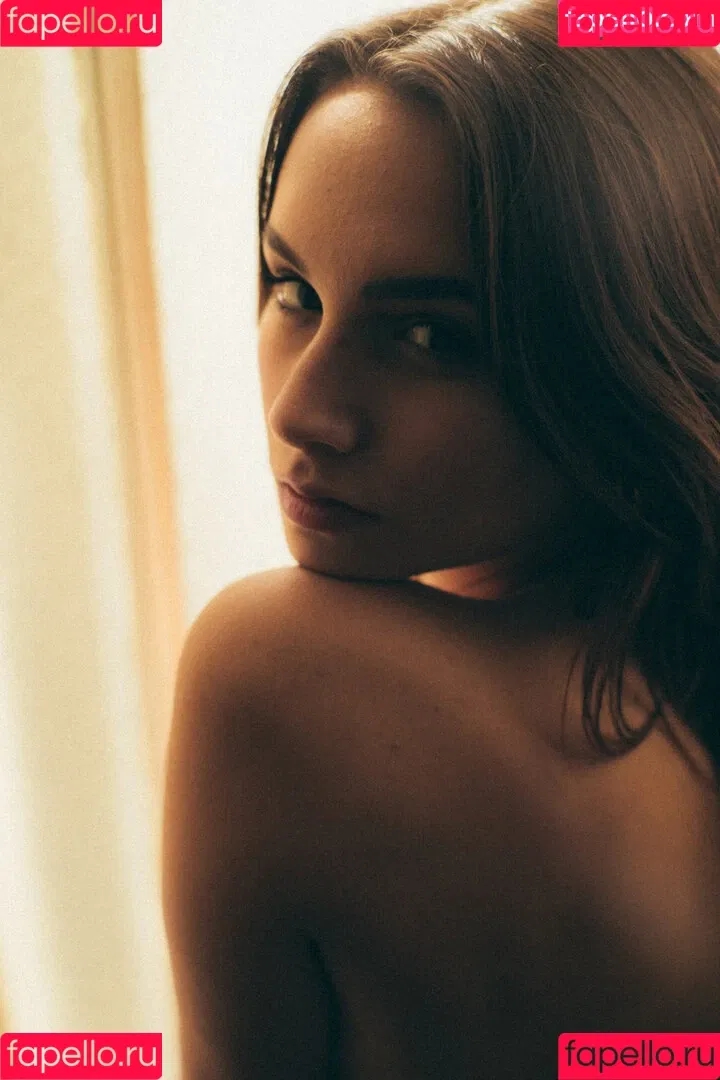 Lara Arluni Onlyfans Photo Gallery 