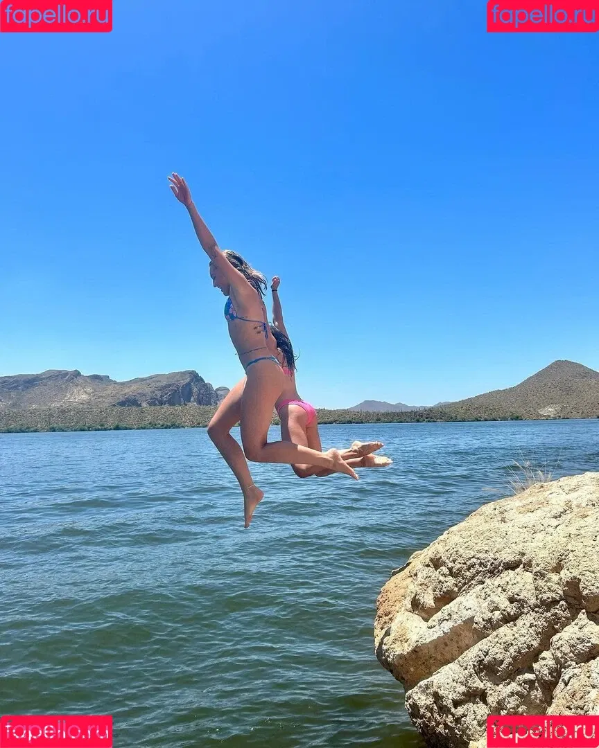 Brynn Rumfallo Onlyfans Photo Gallery 