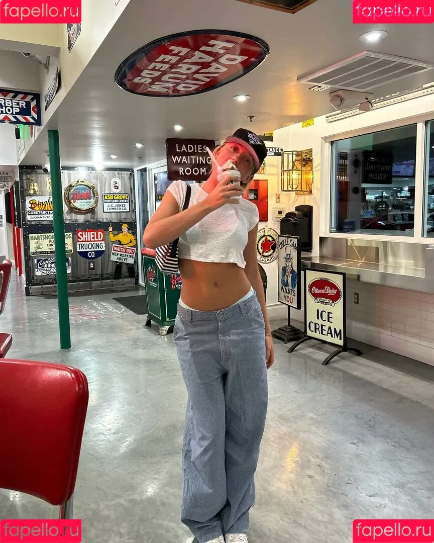 Brynn Rumfallo Onlyfans Photo Gallery 