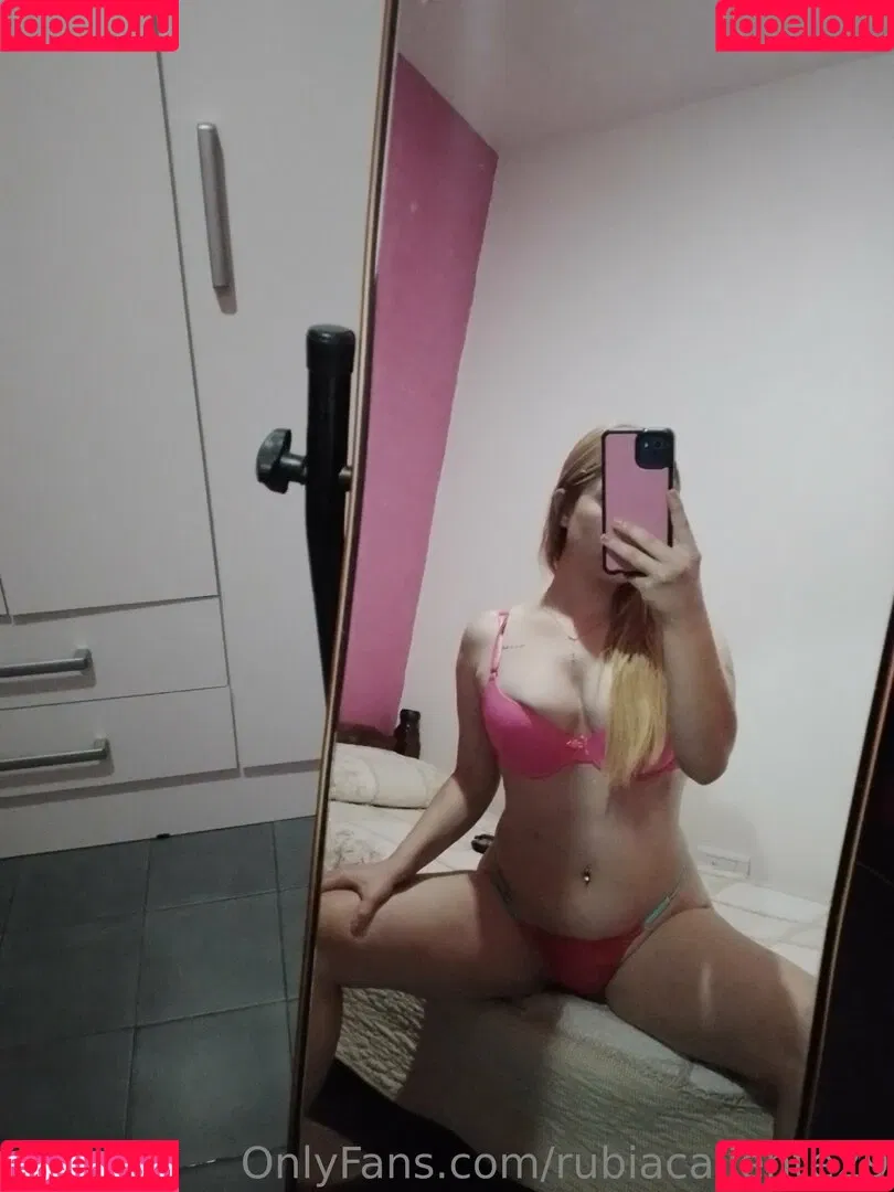 rubiacaliente29 Onlyfans Photo Gallery 