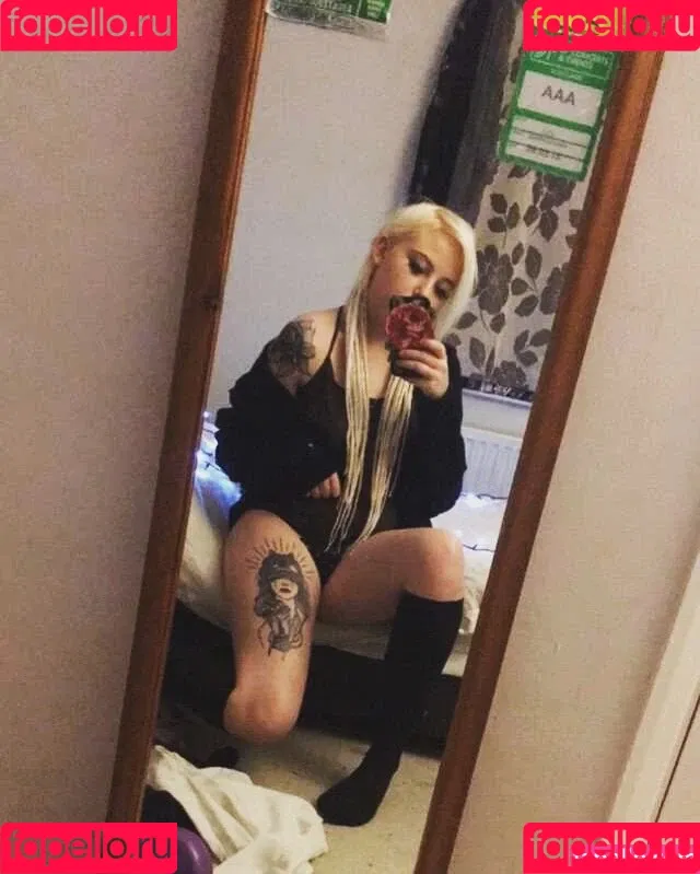 bluerivers Onlyfans Photo Gallery 