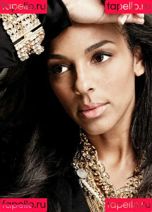 Marsha Thomason Onlyfans Photo Gallery 