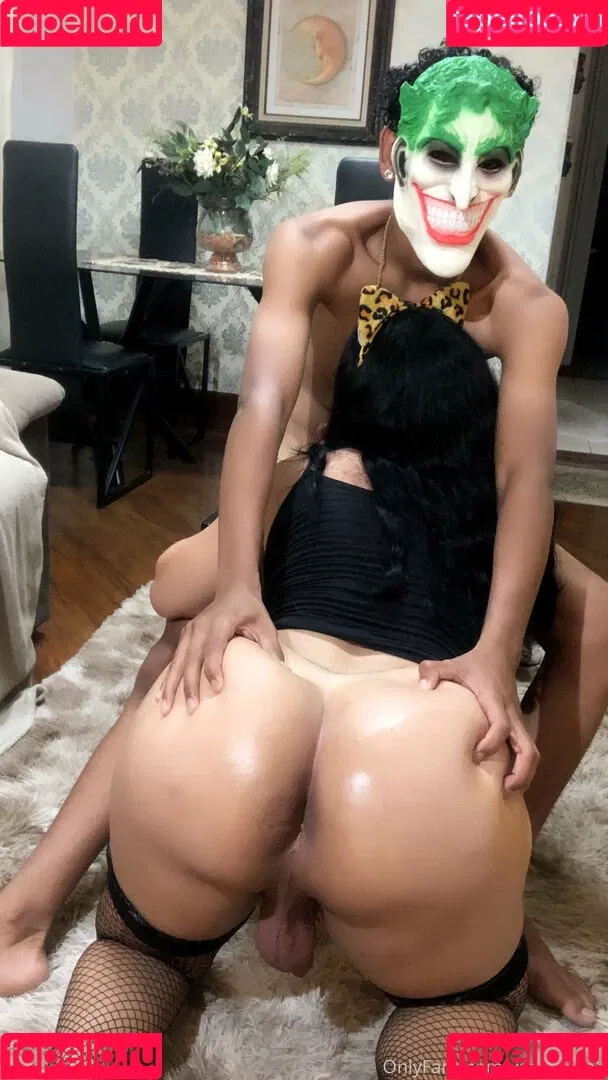 vazrebekah Onlyfans Photo Gallery 