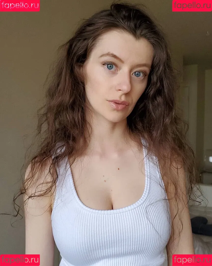 VioletFoxy Onlyfans Photo Gallery 